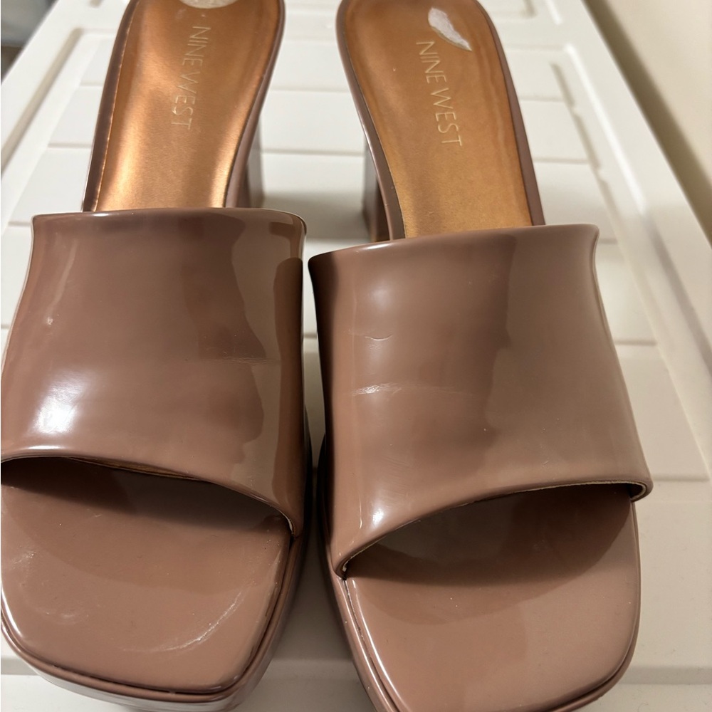 Nine West Women's Brown Mules